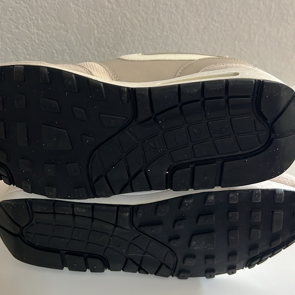 Nike air off white color w7.5 - Picture 3 of 4